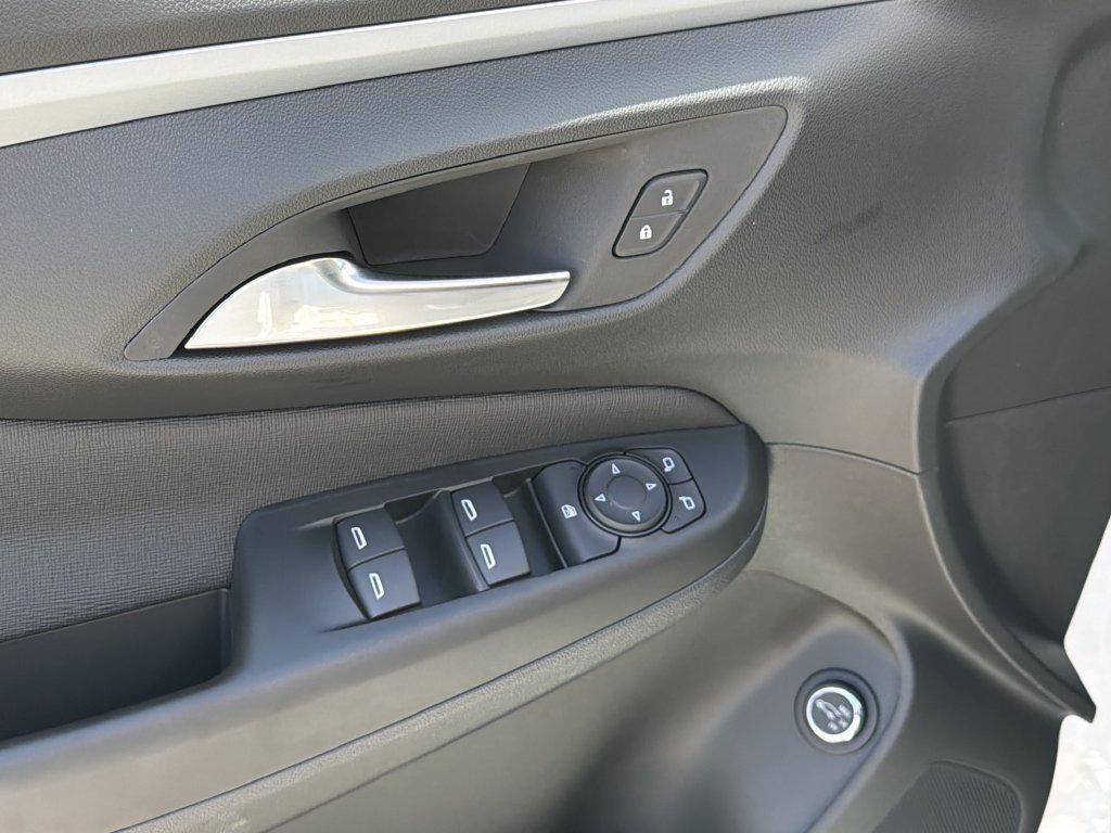 New 2026 Buick Envista Sport Touring w/ Convenience II Package FWD image 21