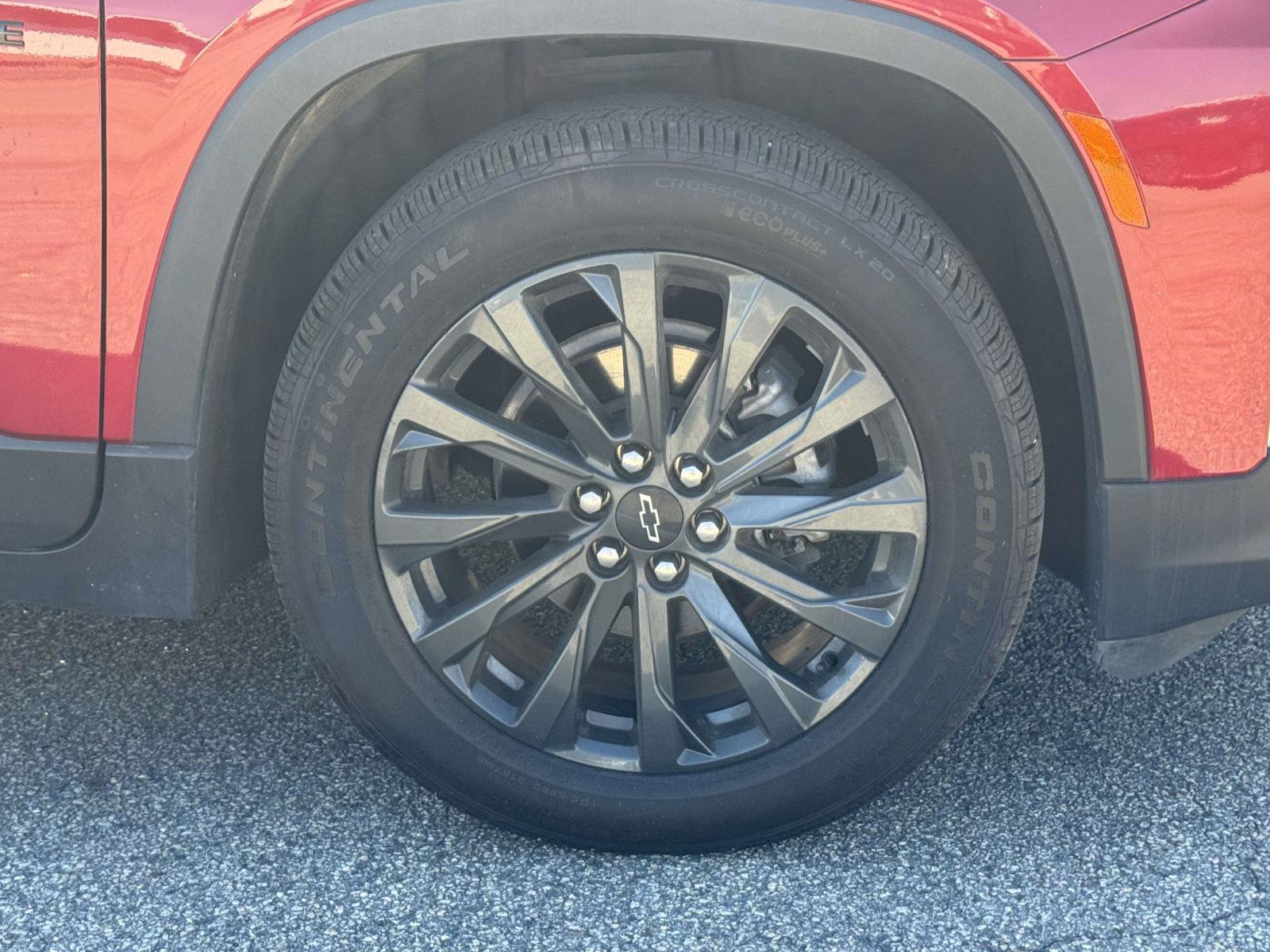 Used 2023 Chevrolet Traverse RS AWD/4WD image 7