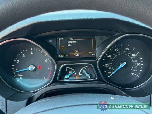Used 2016 Ford Focus SE FWD image 25