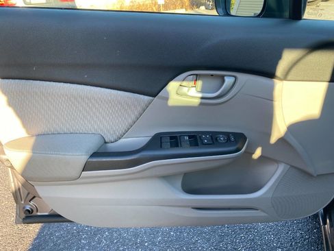 Used 2014 Honda Civic LX image 11