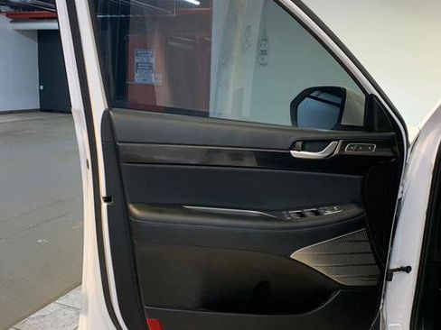 Used 2021 Hyundai Palisade Limited w/ Cargo Package image 13