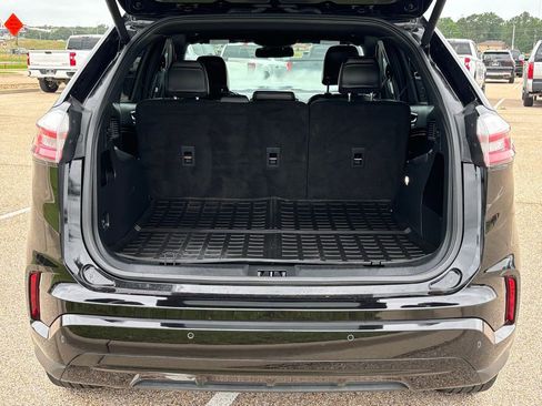 Used 2024 Ford Edge ST-Line AWD/4WD image 8