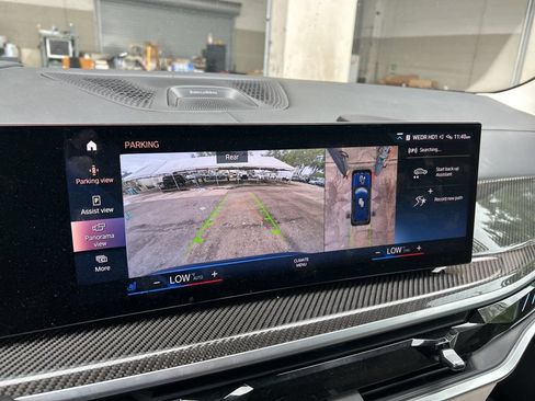 Used 2023 BMW X7 M60i w/ Executive Package AWD/4WD image 15