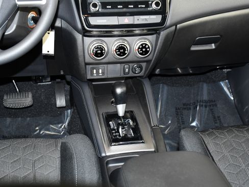 New 2026 Mitsubishi Outlander Sport ES AWD/4WD image 13