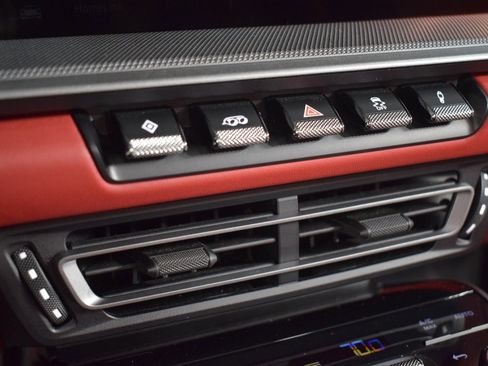 Used 2024 Porsche 911 Carrera 4S image 32