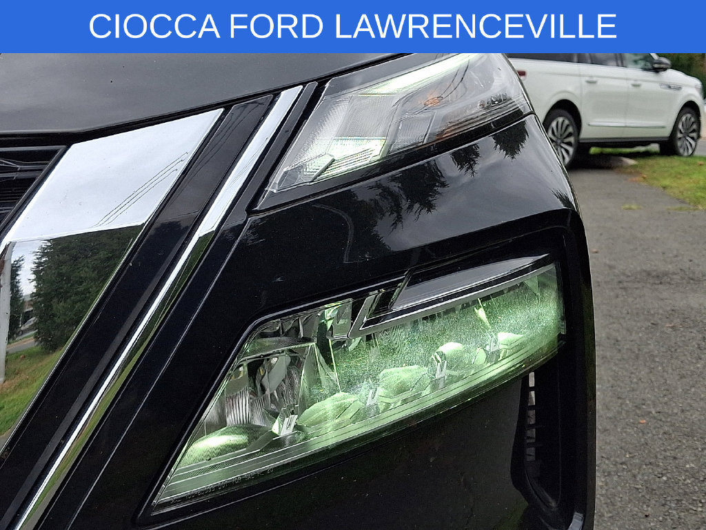 Used 2023 Nissan Rogue SL AWD/4WD image 13