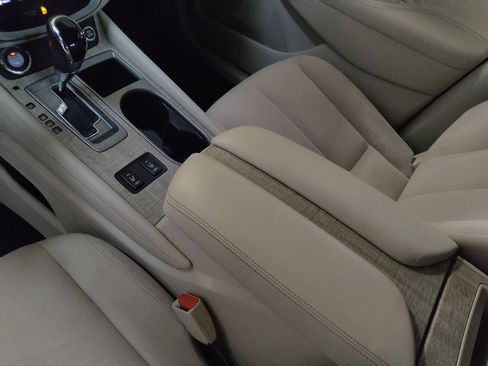 Used 2019 Nissan Murano SV w/ Premium Package FWD image 26