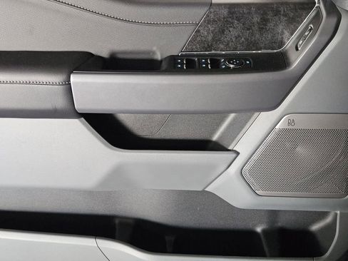 New 2025 Ford F150 Lightning Flash AWD/4WD image 33