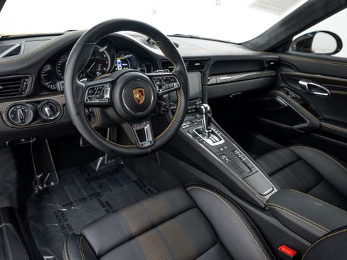 Certified 2018 Porsche 911 Turbo S AWD/4WD image 4