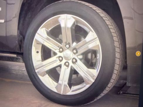 Used 2019 GMC Yukon Denali w/ Denali Ultimate Package image 10