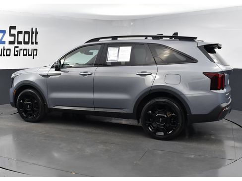 Certified 2024 Kia Sorento SX Prestige w/ Sage Leather Package AWD/4WD image 3