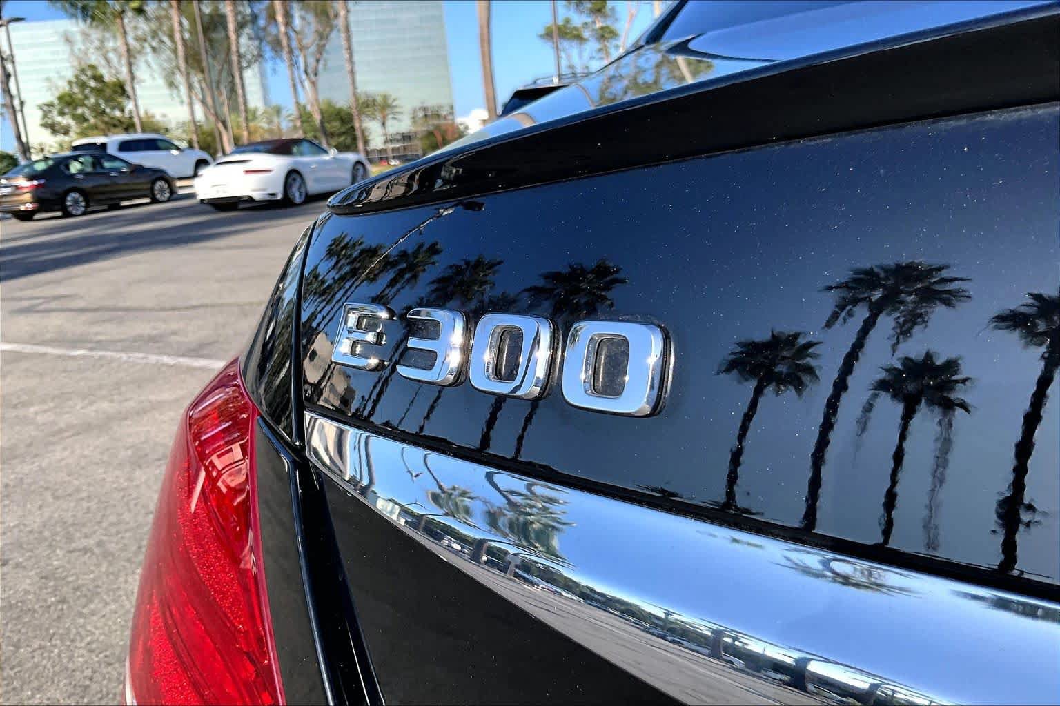 Used 2019 Mercedes-Benz E 300 image 29