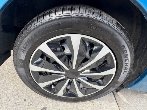 Used 2018 Subaru Impreza 2.0i AWD/4WD image 25