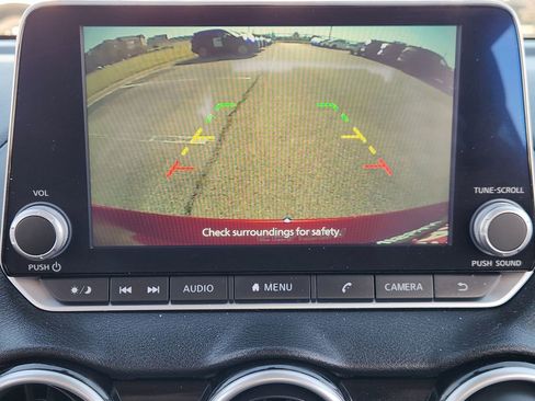 Used 2024 Nissan Sentra SV image 13