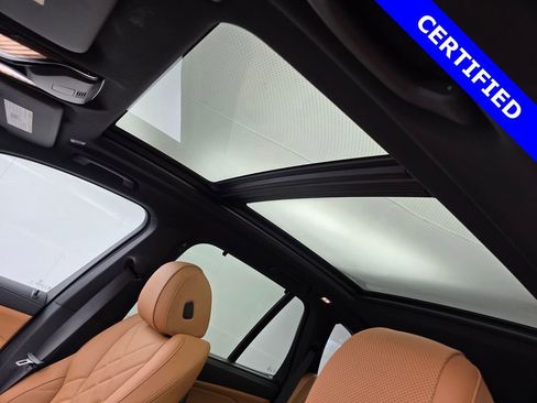 Certified 2026 BMW X5 xDrive40i w/ Executive Package image 12