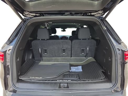 Certified 2023 Chevrolet Traverse LT AWD/4WD image 19