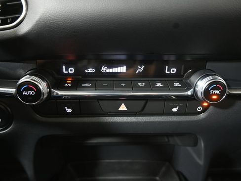 Used 2025 MAZDA CX-30 AWD 2.5 S w/ Preferred Package image 29