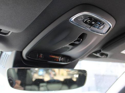Used 2016 Volvo XC90 T6 R-Design w/ Vision Package AWD/4WD image 33