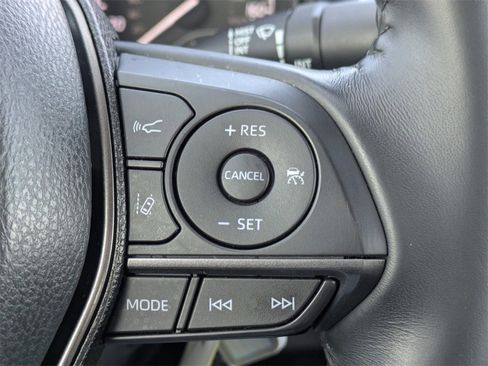 Used 2023 Toyota Camry SE image 24