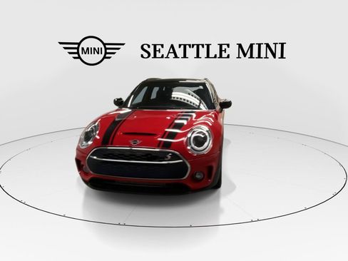 Used 2022 MINI Cooper Clubman S w/ Signature Upholstery Package AWD/4WD image 4