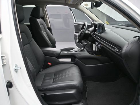 Used 2024 Honda HR-V EX-L image 18