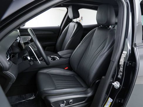 Certified 2024 Maserati Grecale Modena AWD/4WD image 18
