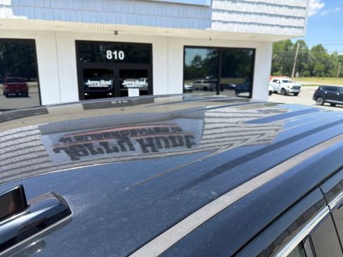 Used 2021 GMC Sierra 1500 SLT w/ SLT Premium Plus Package AWD/4WD image 12