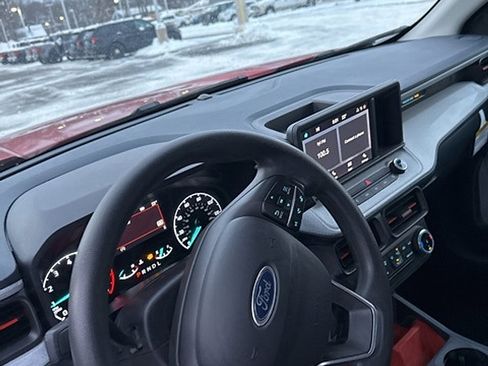 Used 2024 Ford Maverick XLT w/ Equipment Group 300A Standard image 15