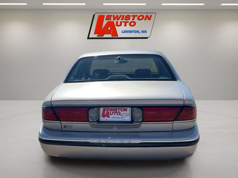 Used 1997 Buick Le Sabre Custom w/ Headliner Lighting Pkg FWD image 6