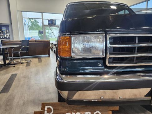 Used 1991 Ford Bronco AWD/4WD image 12