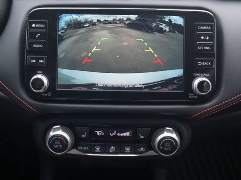 New 2025 Nissan Versa SR w/ Trunk Package image 14