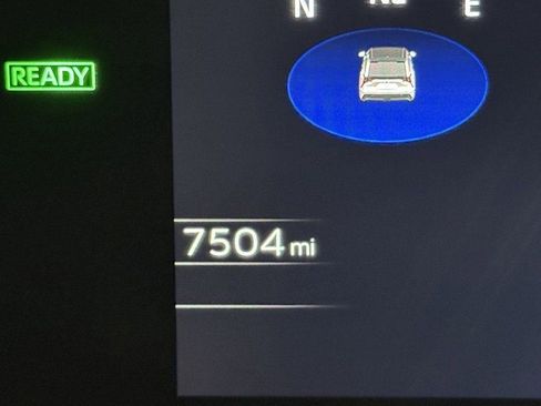 Used 2024 Subaru Solterra Premium image 23