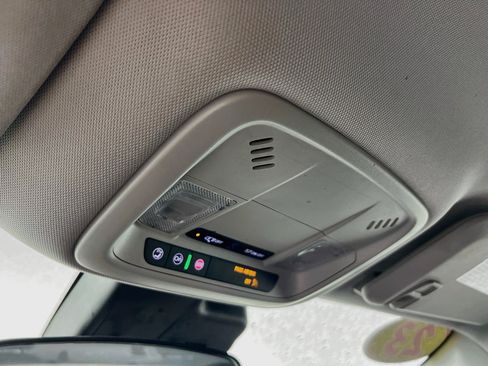 Used 2023 Chevrolet Malibu LT FWD image 20