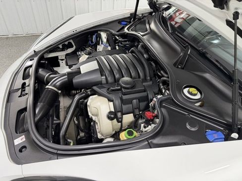 Used 2016 Porsche Panamera Edition image 30