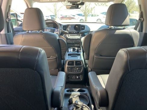Used 2021 Honda Pilot Elite image 27