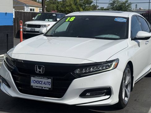 Used 2018 Honda Accord Touring image 22