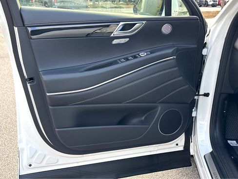 New 2026 Genesis GV80 2.5T image 16