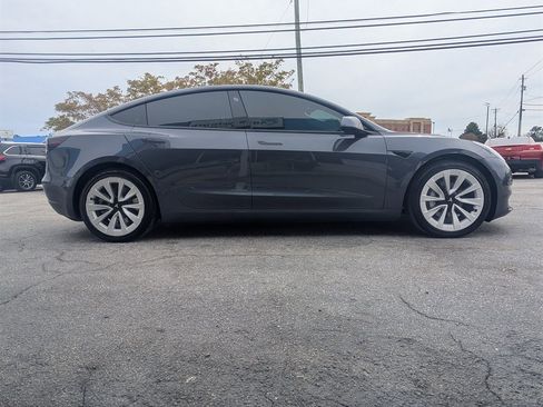 Used 2021 Tesla Model 3 Long Range image 5