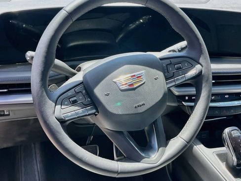 Used 2024 Cadillac XT4 Sport FWD image 11