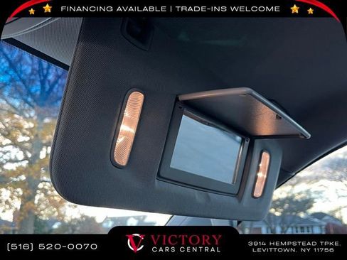 Used 2020 Chevrolet Suburban Premier w/ Premier 6.2L Value Package image 37