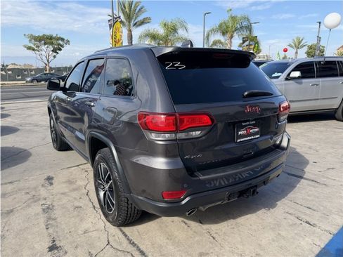 Used 2018 Jeep Grand Cherokee Trailhawk AWD/4WD image 55
