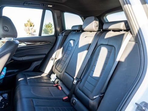 Used 2018 BMW X3 M40i image 15