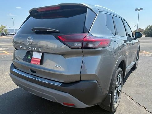 Certified 2023 Nissan Rogue SV w/ SV Premium B Package FWD image 6