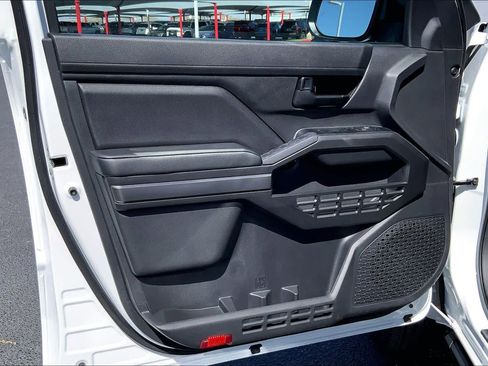 New 2026 Toyota Tacoma SR5 image 10