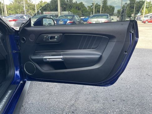 Used 2016 Ford Mustang GT Premium w/ GT Performance Package RWD image 34