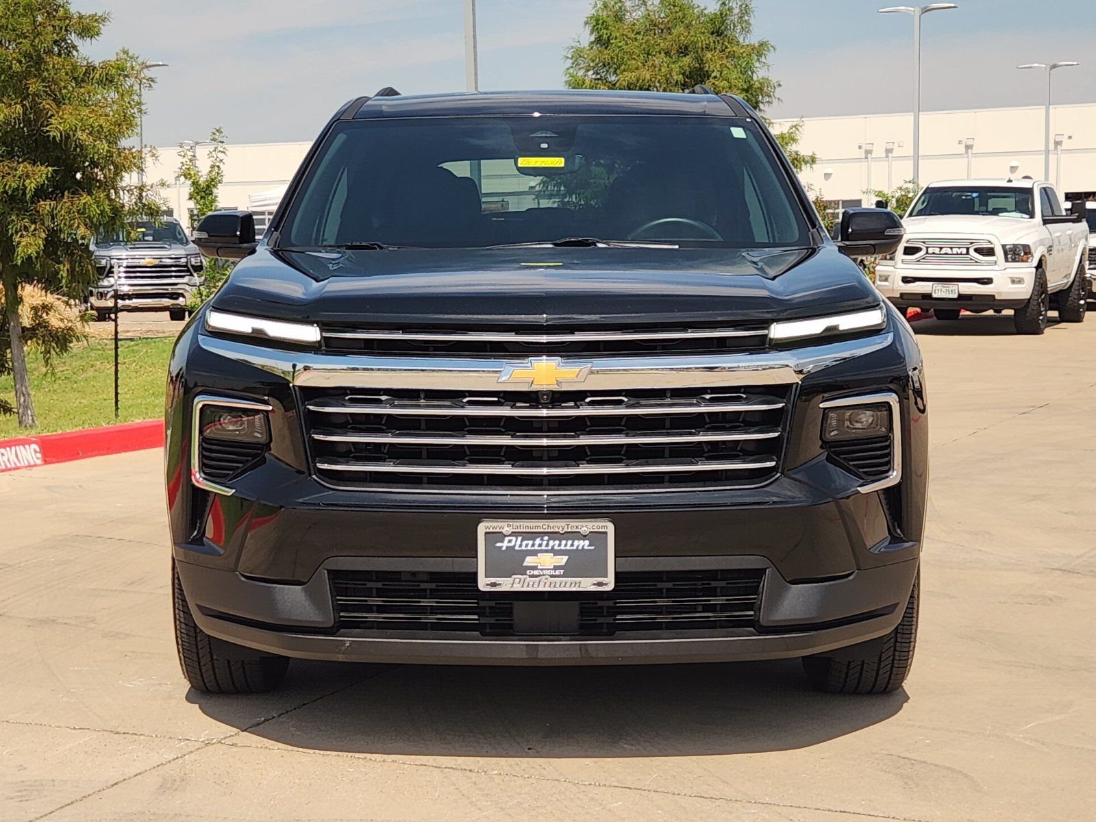 Certified 2026 Chevrolet Traverse LT w/ Driver Confidence Package FWD image 6