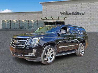 Used 2017 Cadillac Escalade Luxury