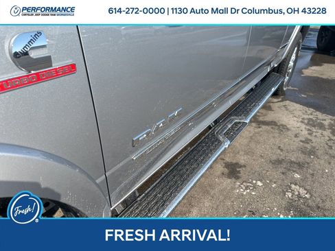 Used 2024 RAM 2500 Limited image 12