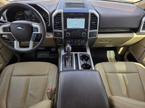 Used 2018 Ford F150 Lariat RWD image 12