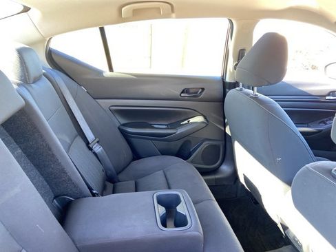 Used 2024 Nissan Altima 2.5 SV image 20